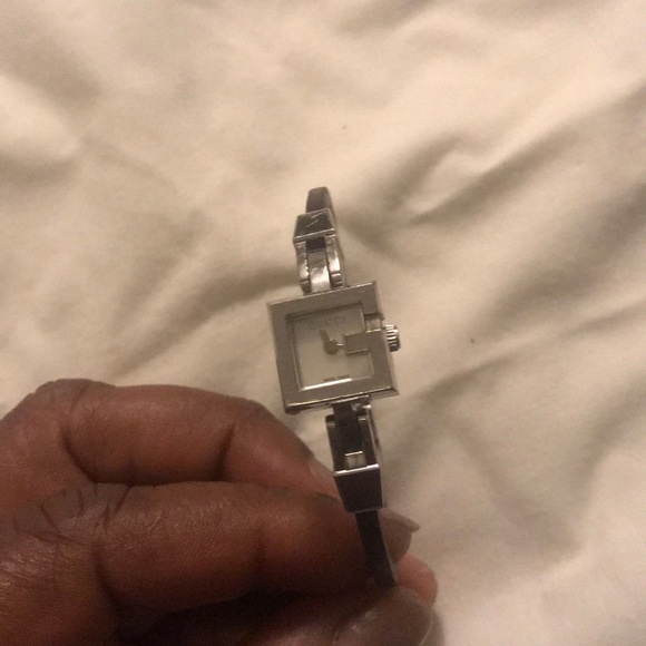 Watch - Picture 4 of 5